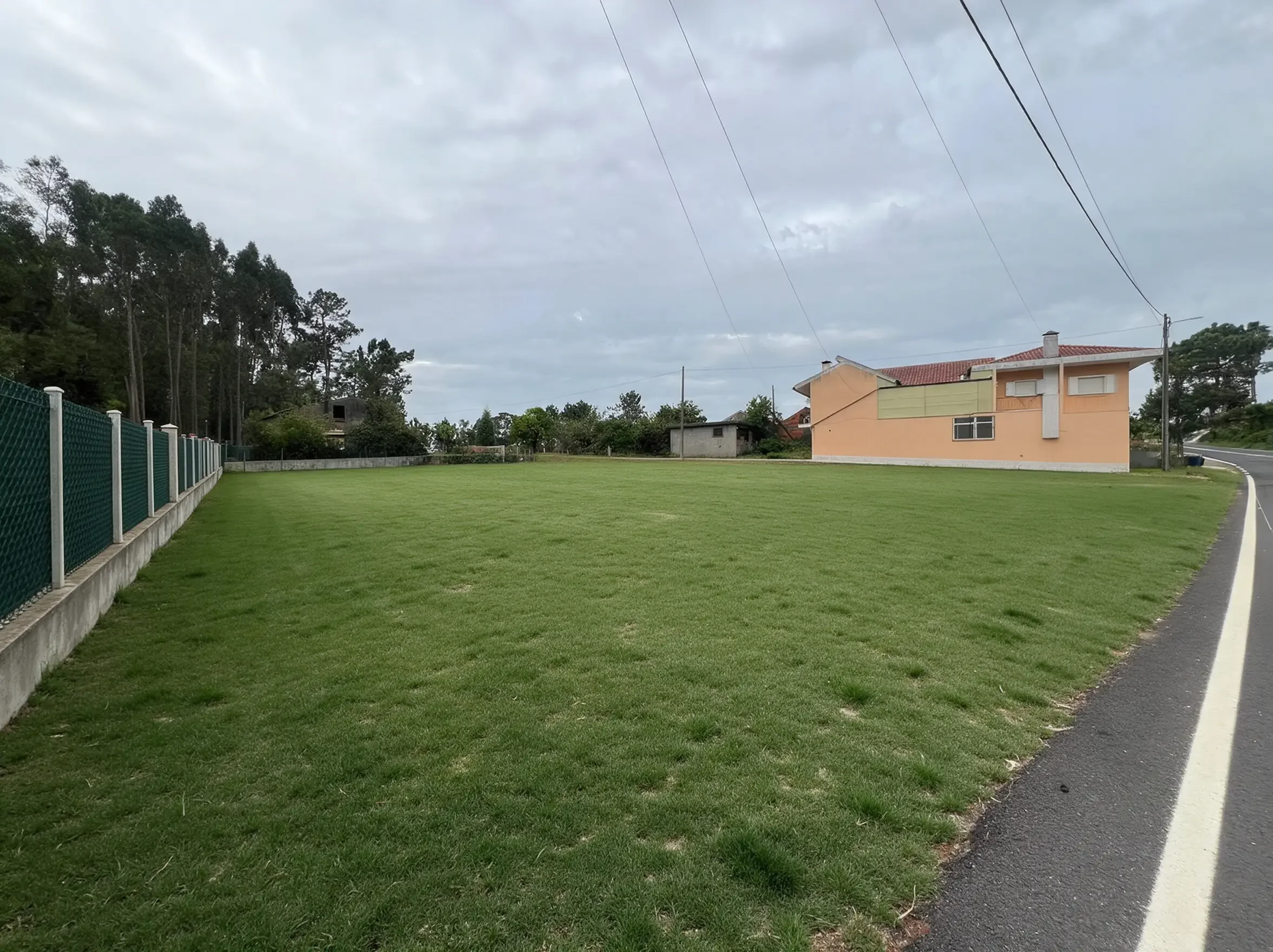Envolvente residencial consolidada e cota direta