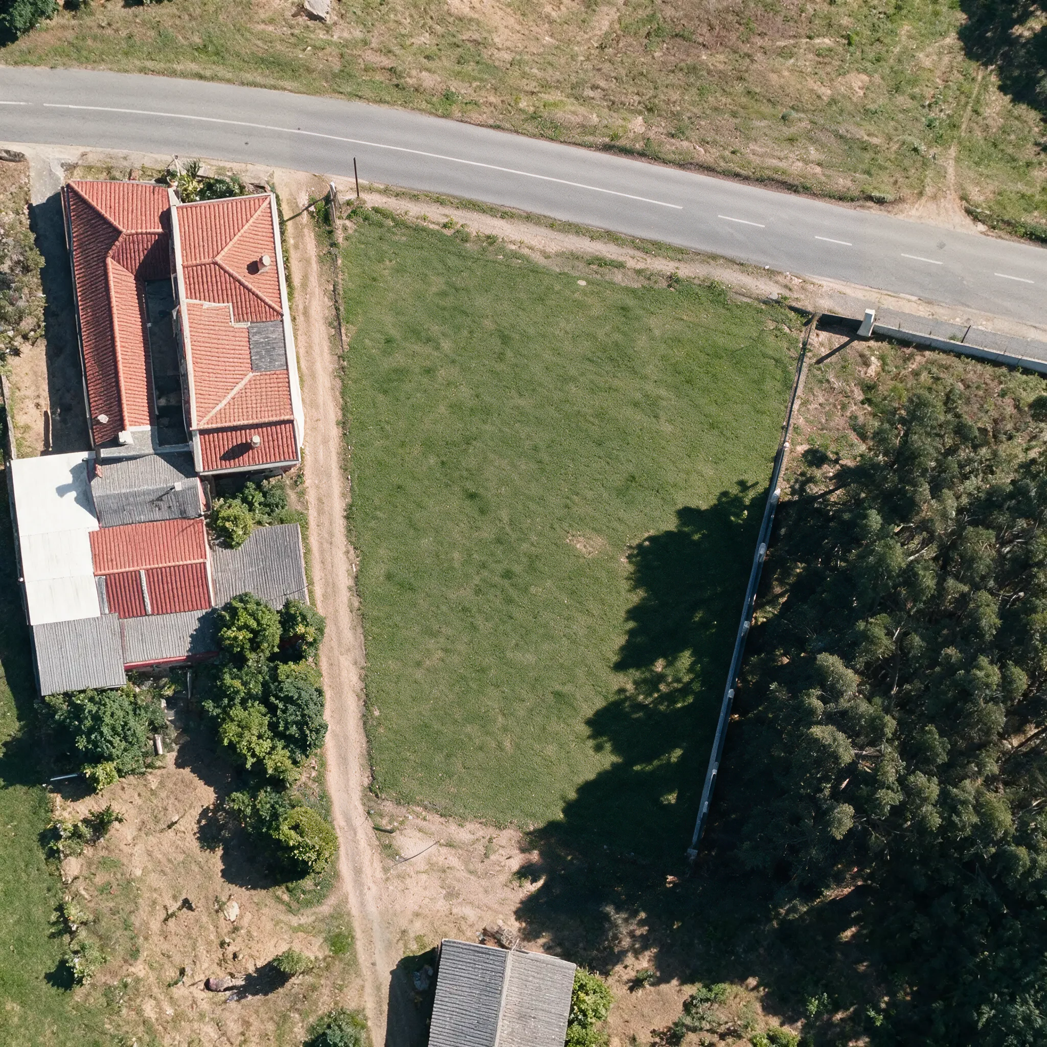 Planta de localização aérea oficial e implantação cadastral